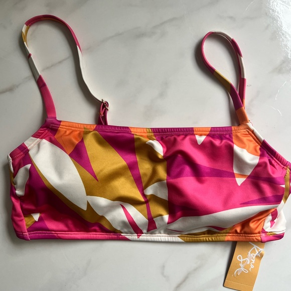 Kona Sol Bikini Top Size Medium NWT - Picture 2 of 3